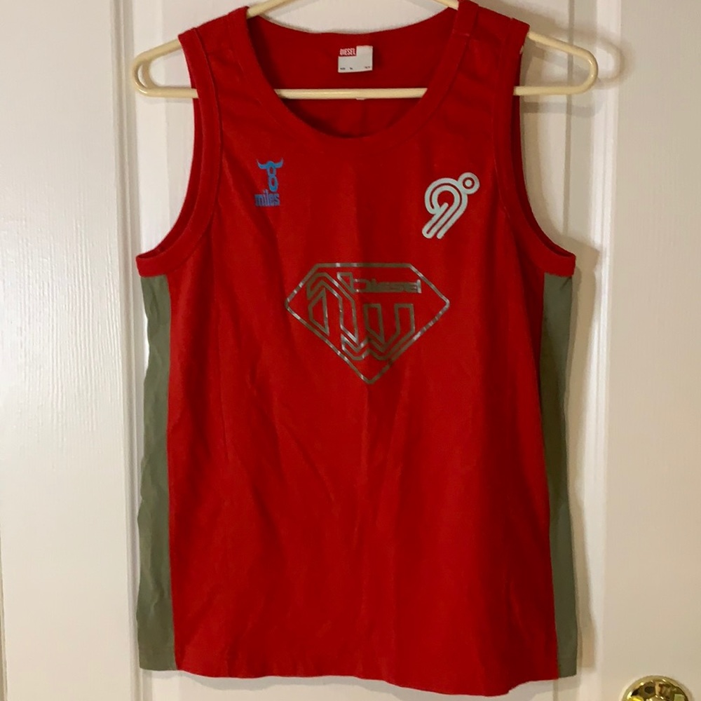 Diesel tank tops